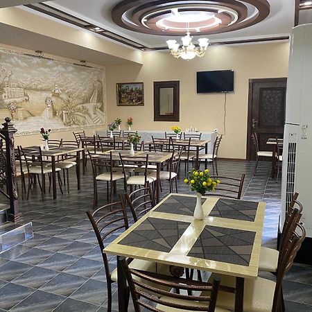 Vostok Hotel Buchara Exteriör bild