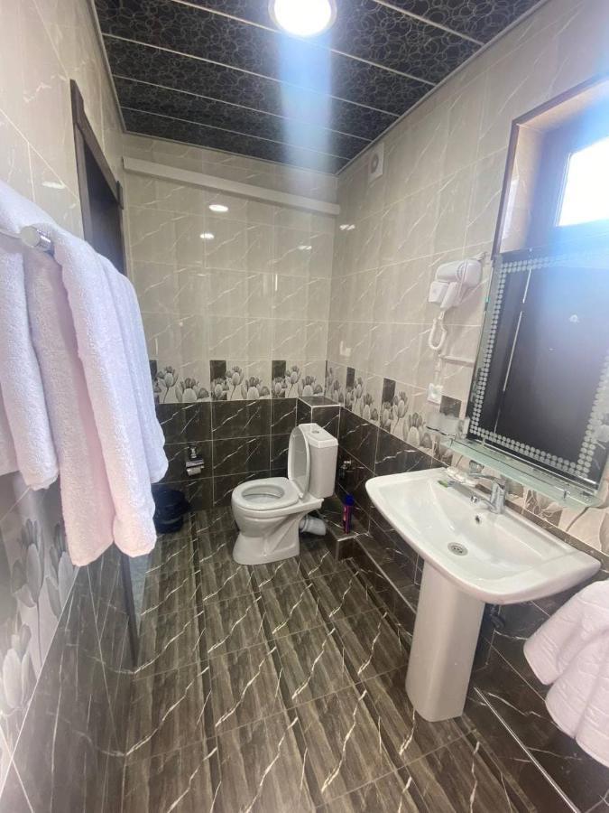 Vostok Hotel Buchara Exteriör bild